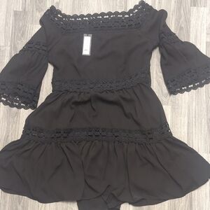 Romeo & Juliet Couture Black Lace Midi Dress